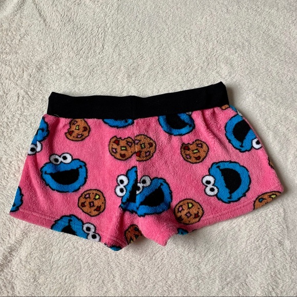 π Cookie Monster pink fleece pj shorts size M - Picture 2 of 4